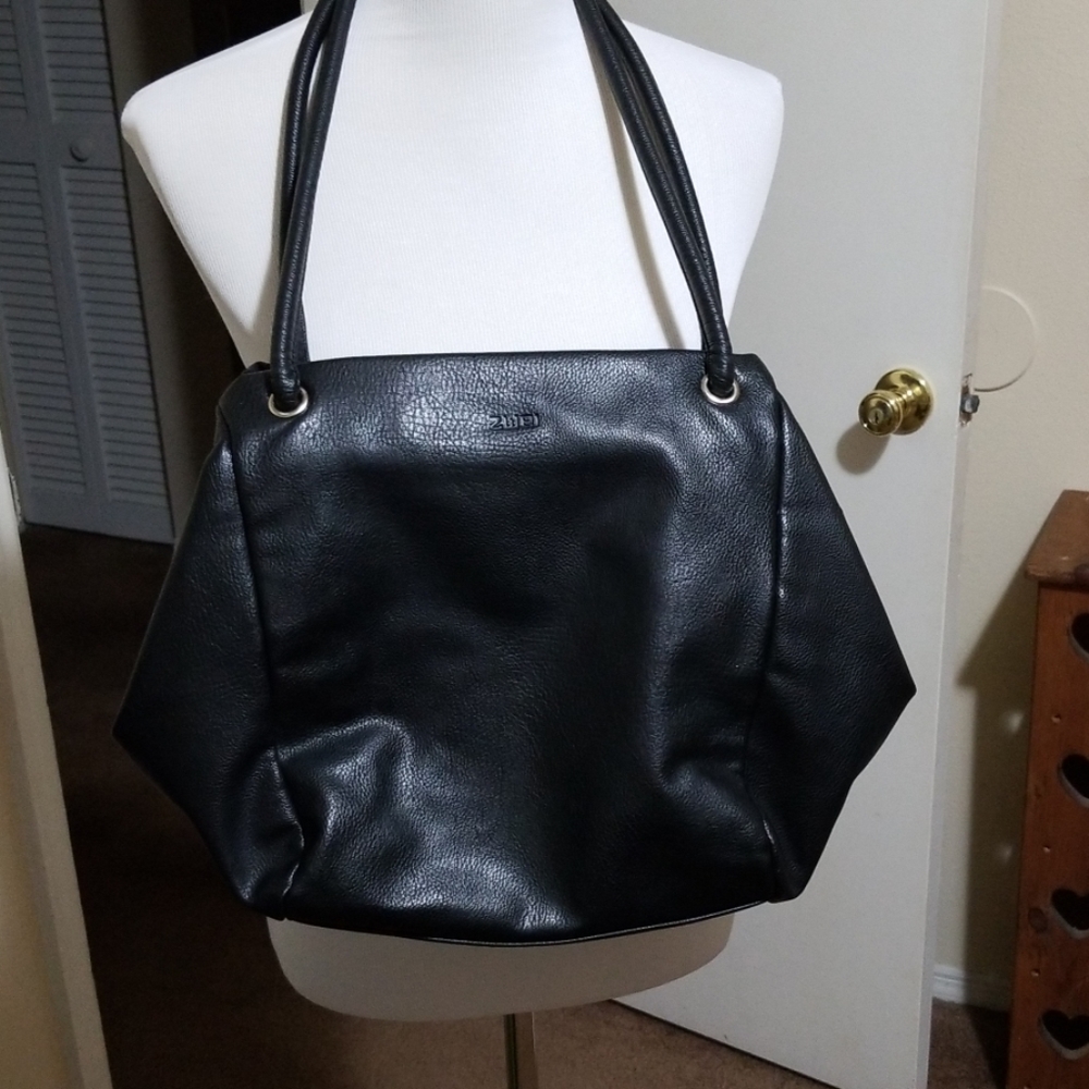 ZWEI European Leather Shoulder Bag
